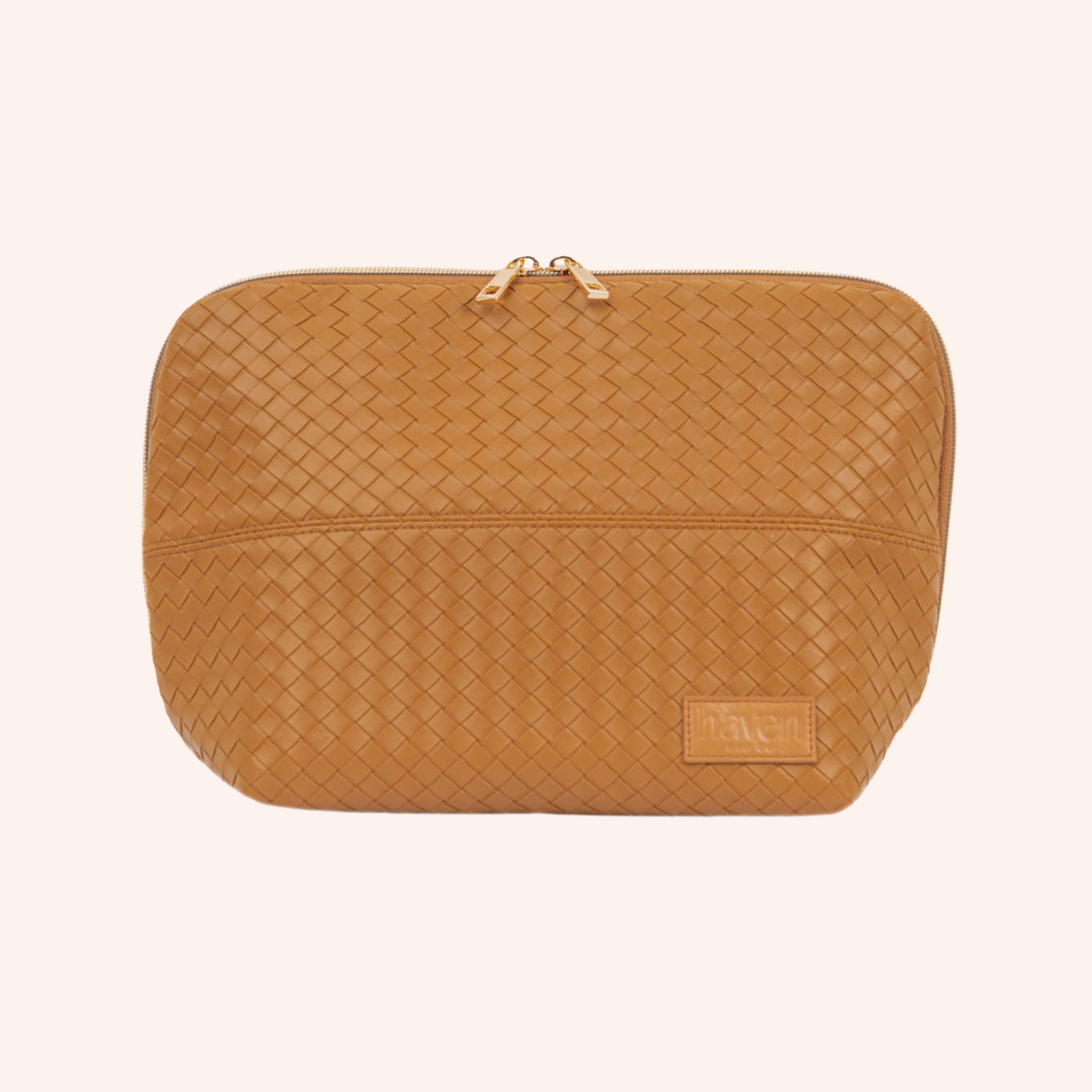 The Beauty Bag in Caramel