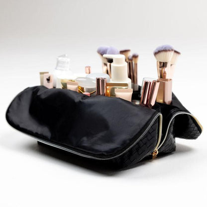 The Beauty Bag in Midnight